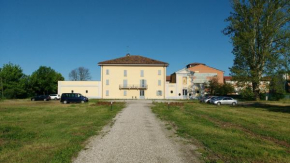 Гостиница Villa Conti Zambonelli  Сан Джиованни Ин Персичето